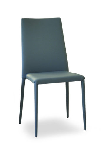 Chaise contemporaine BEA airnova en imitation cuir meubles duquesnoy frelinghien