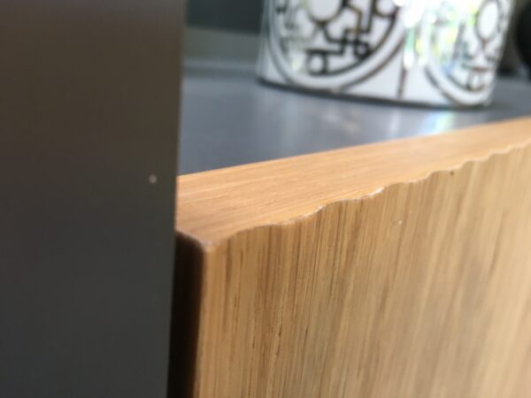 Salle à manger contemporaine Bangkok Buffet Bangkok movis fabrication italienne , collection bangkok plateau verre ou bois avec allonge portefeuille ouverture synchronisée meubles duquesnoy frelinghien nord lille armentieres