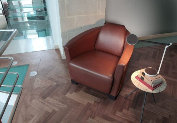 FAUTEUIL HOTEL - CALIA ITALIA - DESIGN - ART DECO- INDEMODABLE - LUXE - FABRICATION ITALIENNE -MEUBLES DUQUESNOY FRELINGHIEN NORD - LILLE