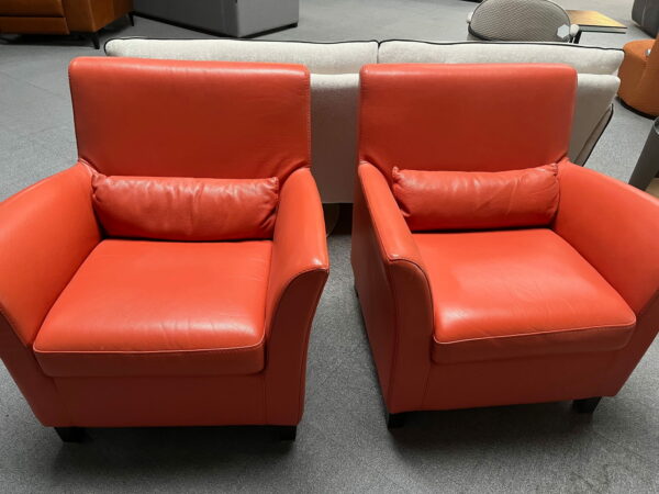 FAUTEUIL EN CUIR SECONDE MAIN TRES BON ETAT MEUBLES DUQUESNOY FRELINGHIEN NORD LILLE ARMENTIERES