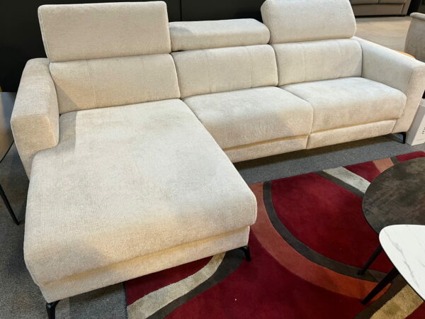 Canape avec méridienne et place relaxation en tissu soldes meubles duquesnoy frelinghien nord lille armentieres