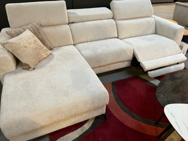 Canape avec méridienne et place relaxation en tissu soldes meubles duquesnoy frelinghien nord lille armentieres