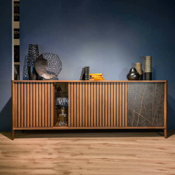 BUFFET FLY PIANA 3 OU 4 PORTES EN CHENE NOYER CERAMIQUE VERRE BOIS ESSENCIA TABULA ESSENCIA MEUBLES DUQUESNOY FRELINGHIEN NORD LILLE ARMENTIERES