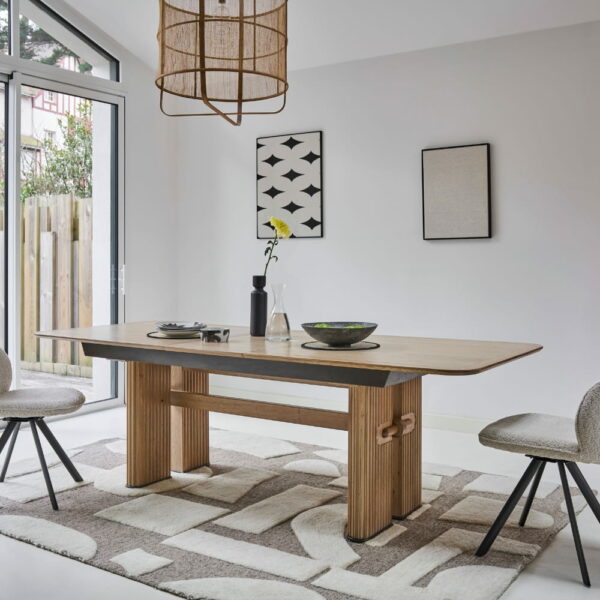TABLE RECTANGULAIRE AVEC ALLONGE TANGO ARTCOPI CHENE MASSIF FABRICATION FRANCAISE MEUBLES DUQUESNOY FRELINGHIEN NORD LILLE ARMENTIERES