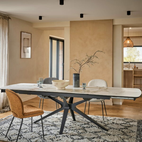 TABLE EXTENSIBLE CERAMIQUE LAGOS COLLECTION OLONNE MEUBLES COUTURES CHENE MASSIF - CÉRAMIQUE AVEC LEDS PERSONNALISABLE MEUBLES DUQUESNOY FRALINGHIEN NORD LILLE ARMENTIERES